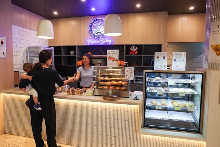 Pancho Bakery Family