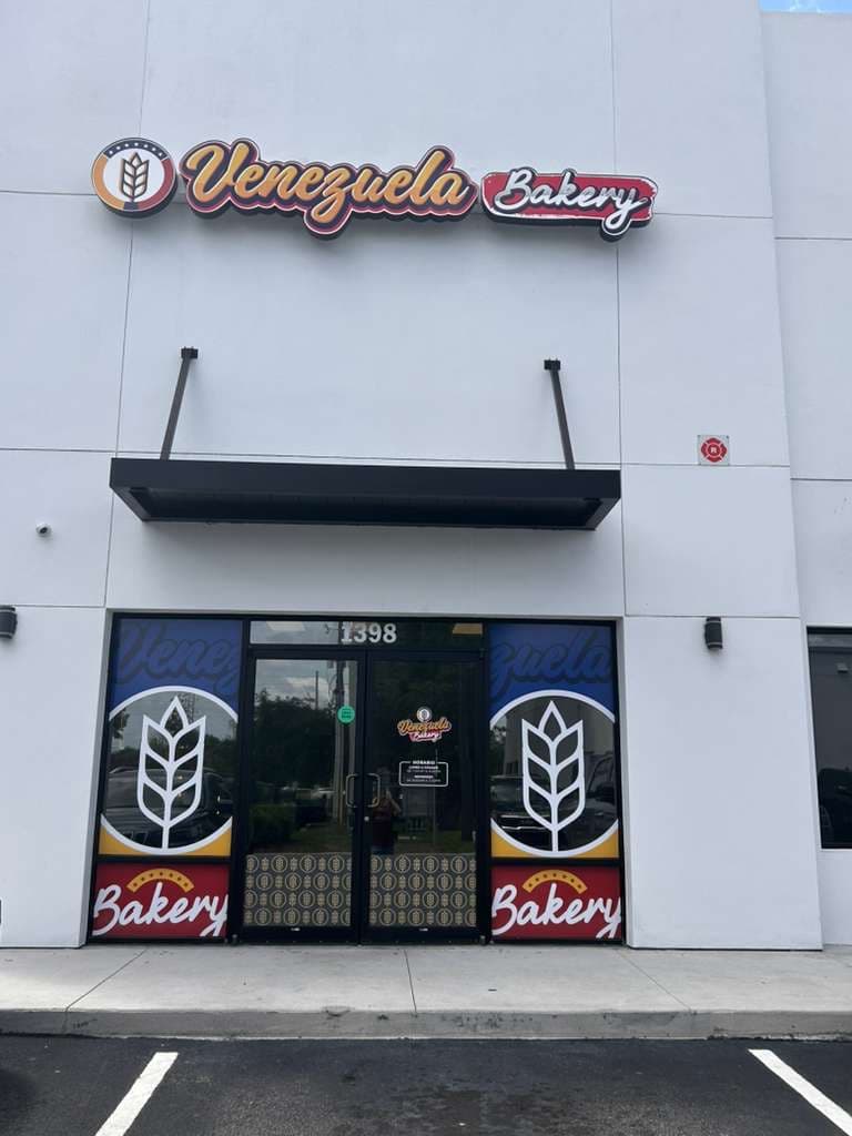 Venezuela Bakery - St Cloud (3)