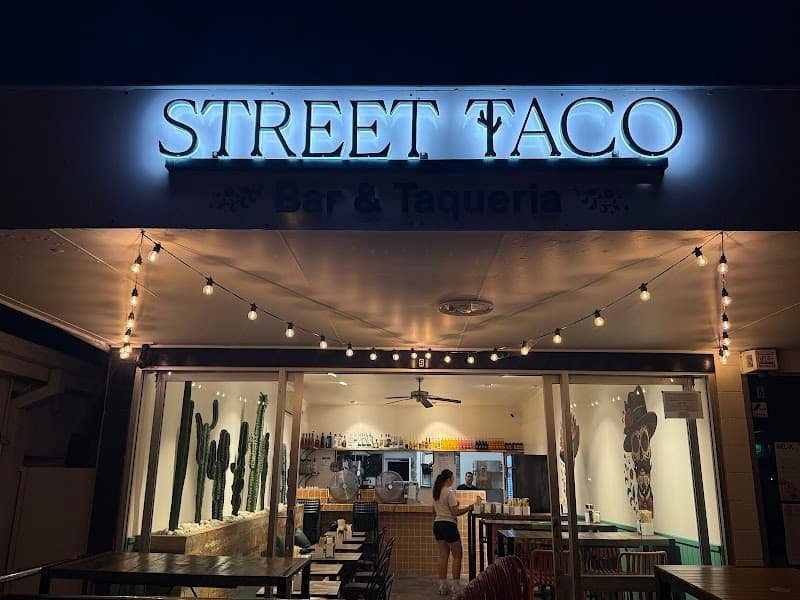 Street Taco Bar & Taqueria