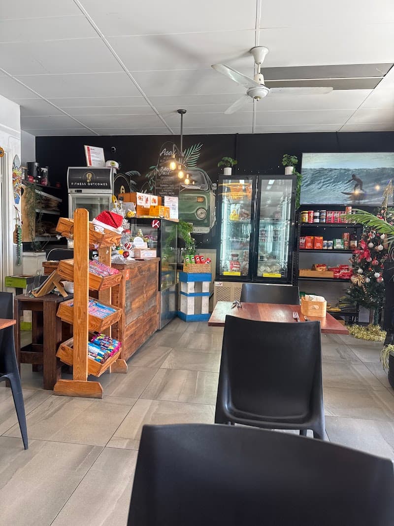 Kirra Shop & Restaurant