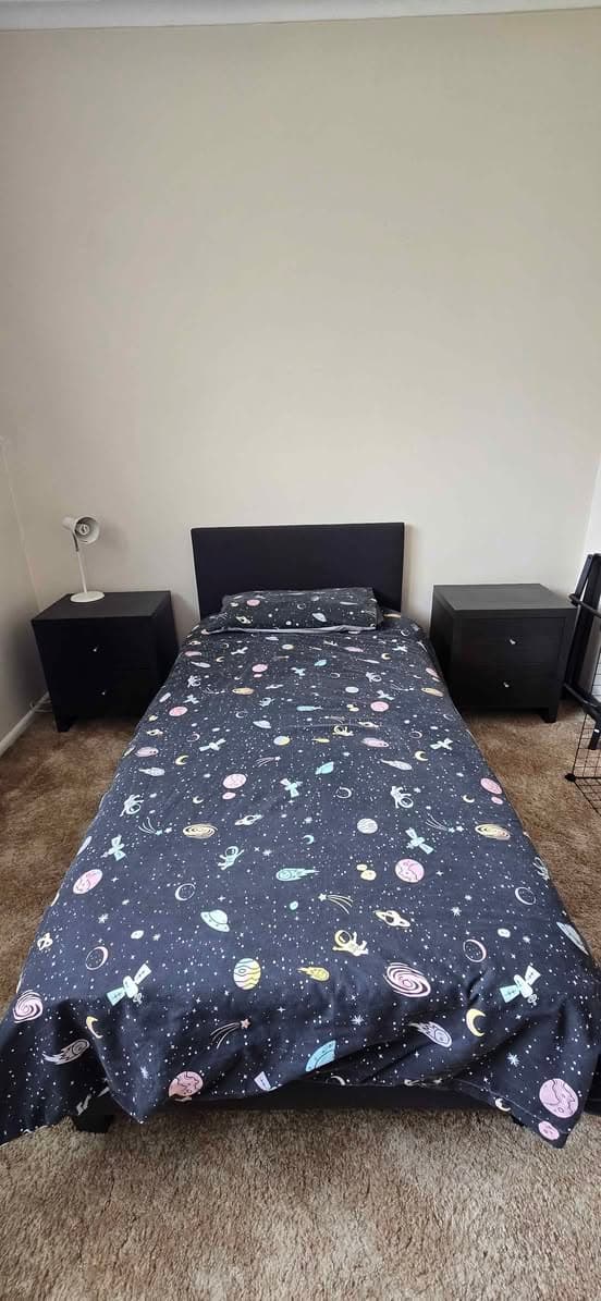 Free Single Bed with Mattress Available