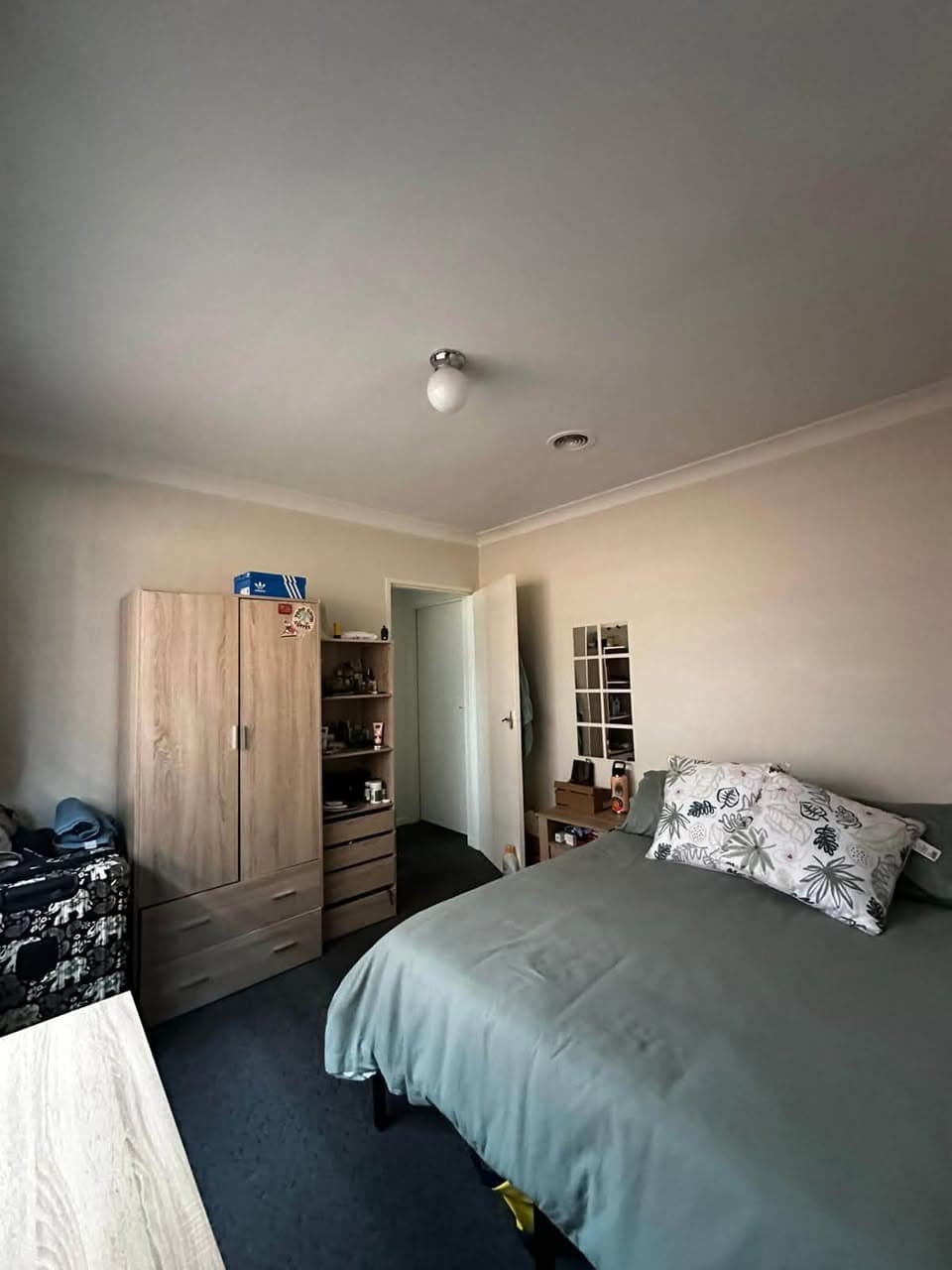 Private Room Available in Brunswick (2)