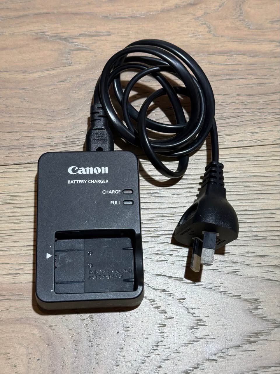 Canon Battery Charger for Sale (2)