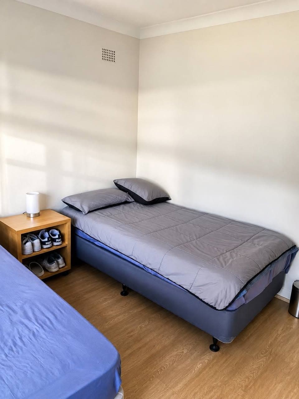 Bed Available in Shared Room in Leichhardt (5)