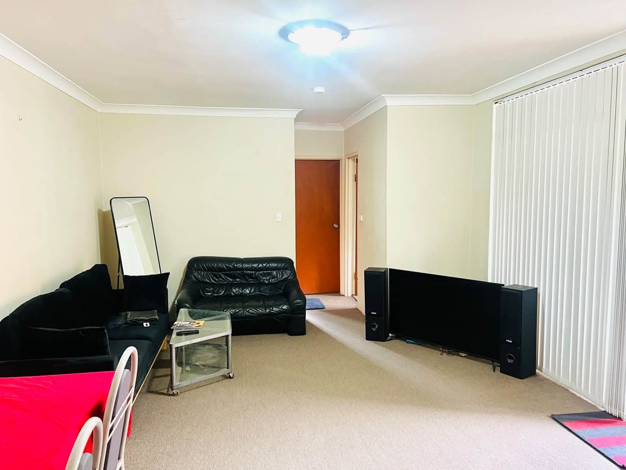 Room Available in Macquarie Park (3)