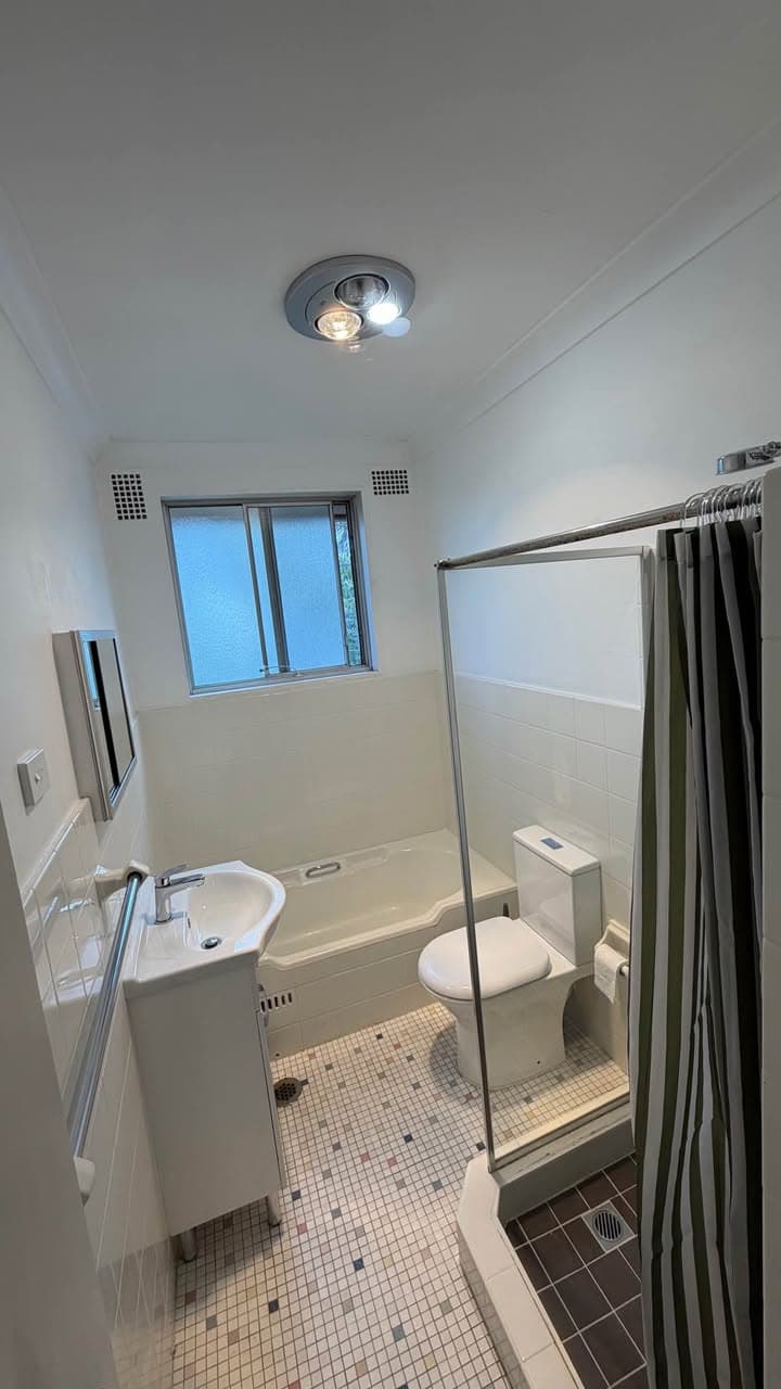 3-bedroom unit for rent in Randwick, $1600/week (4)