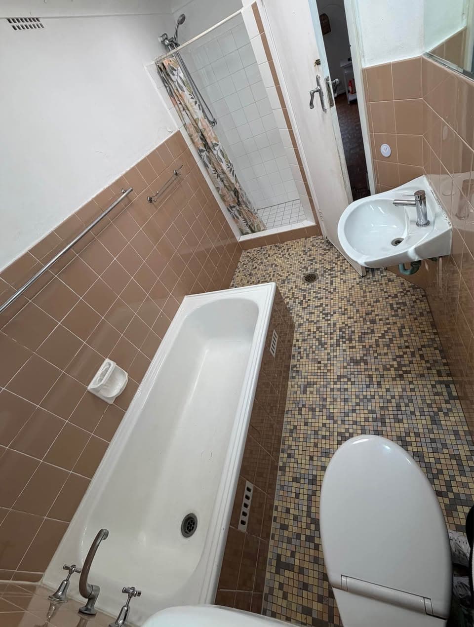 2-bedroom unit for rent in Bondi Junction, $1200/week (4)