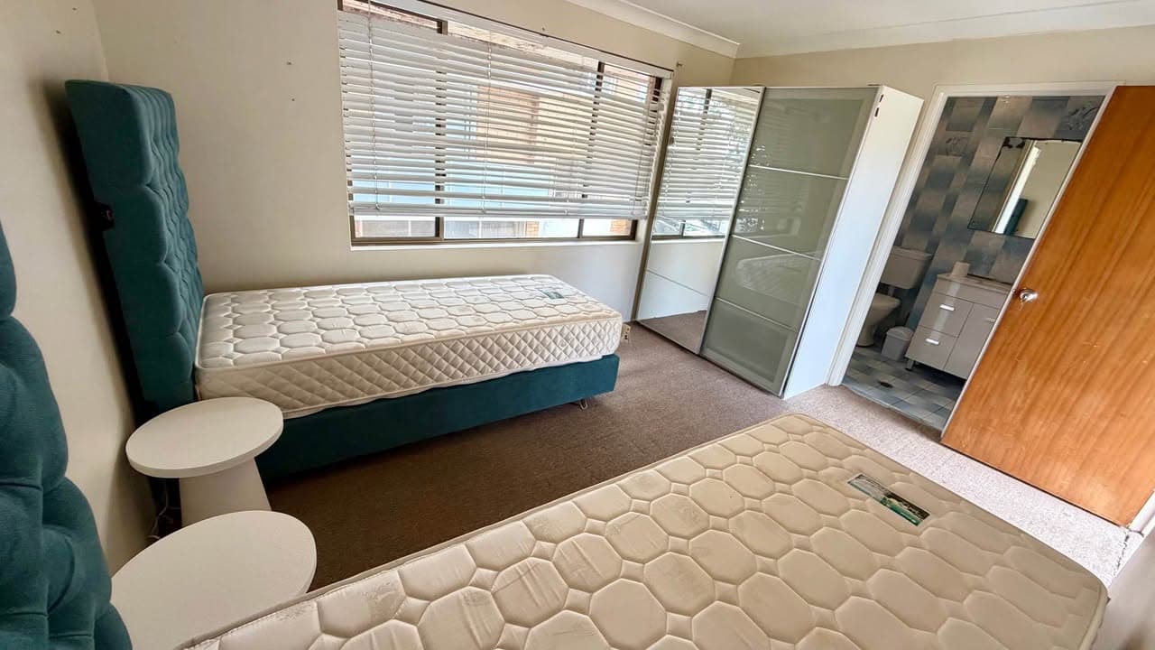 3-Level House for Rent in Coogee