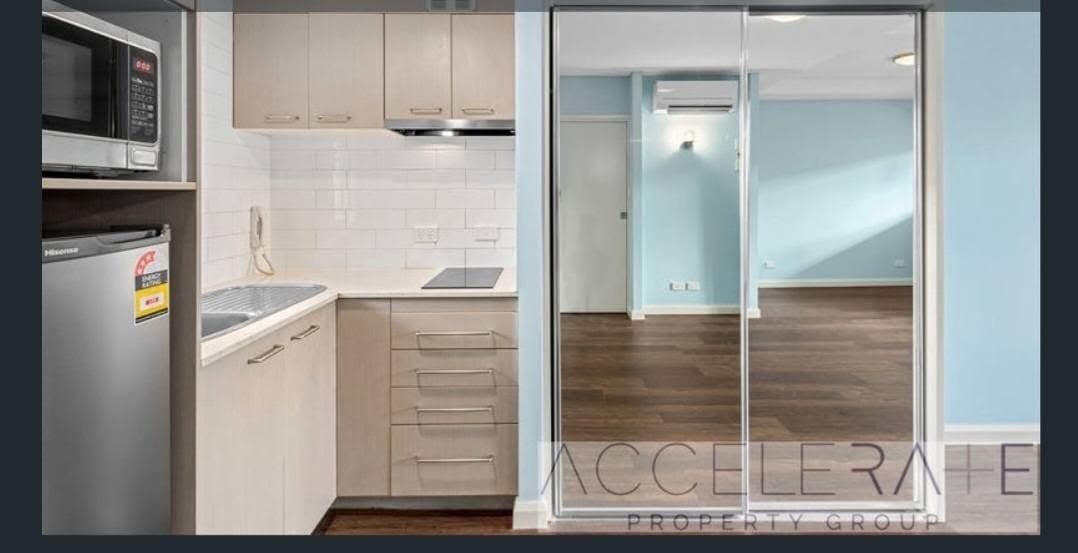Short-term studio available from October 18 in Spring Hill (3)