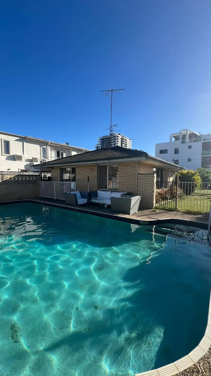 Room for Couples or Friends Available Long Term (3)
