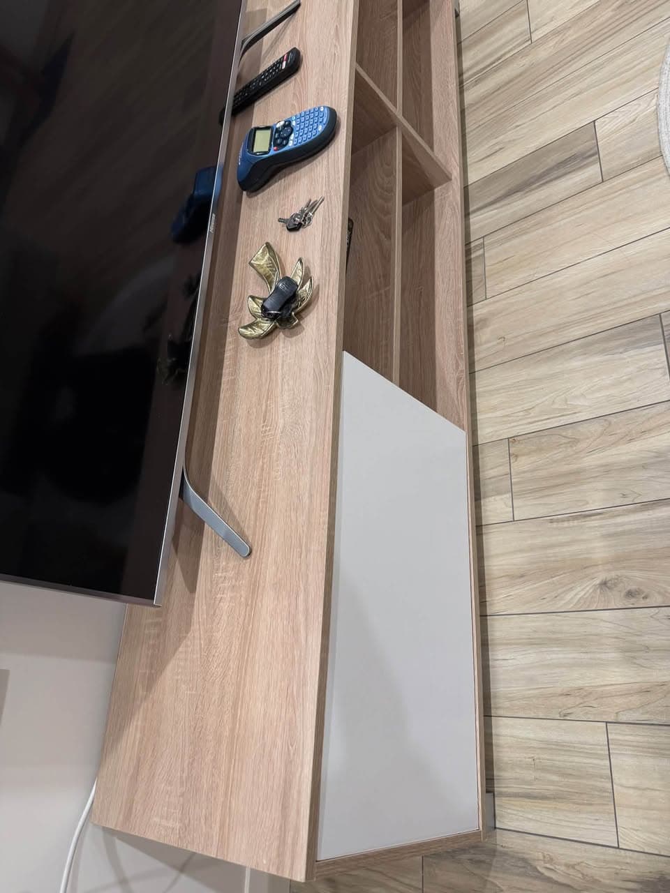 Selling Furniture Due to Moving (5)
