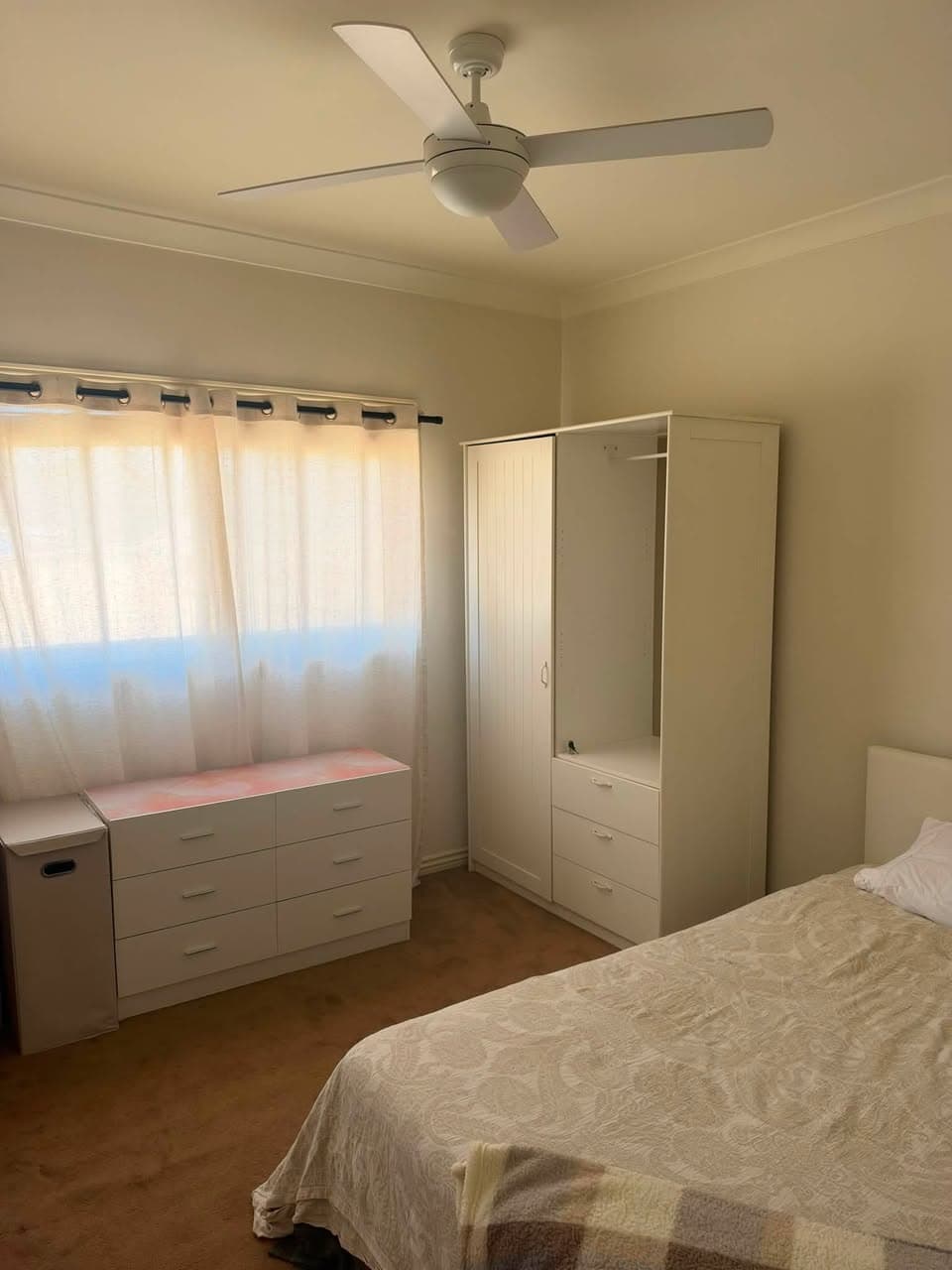 Private Room for Rent in Wolli Creek - $330/week (3)