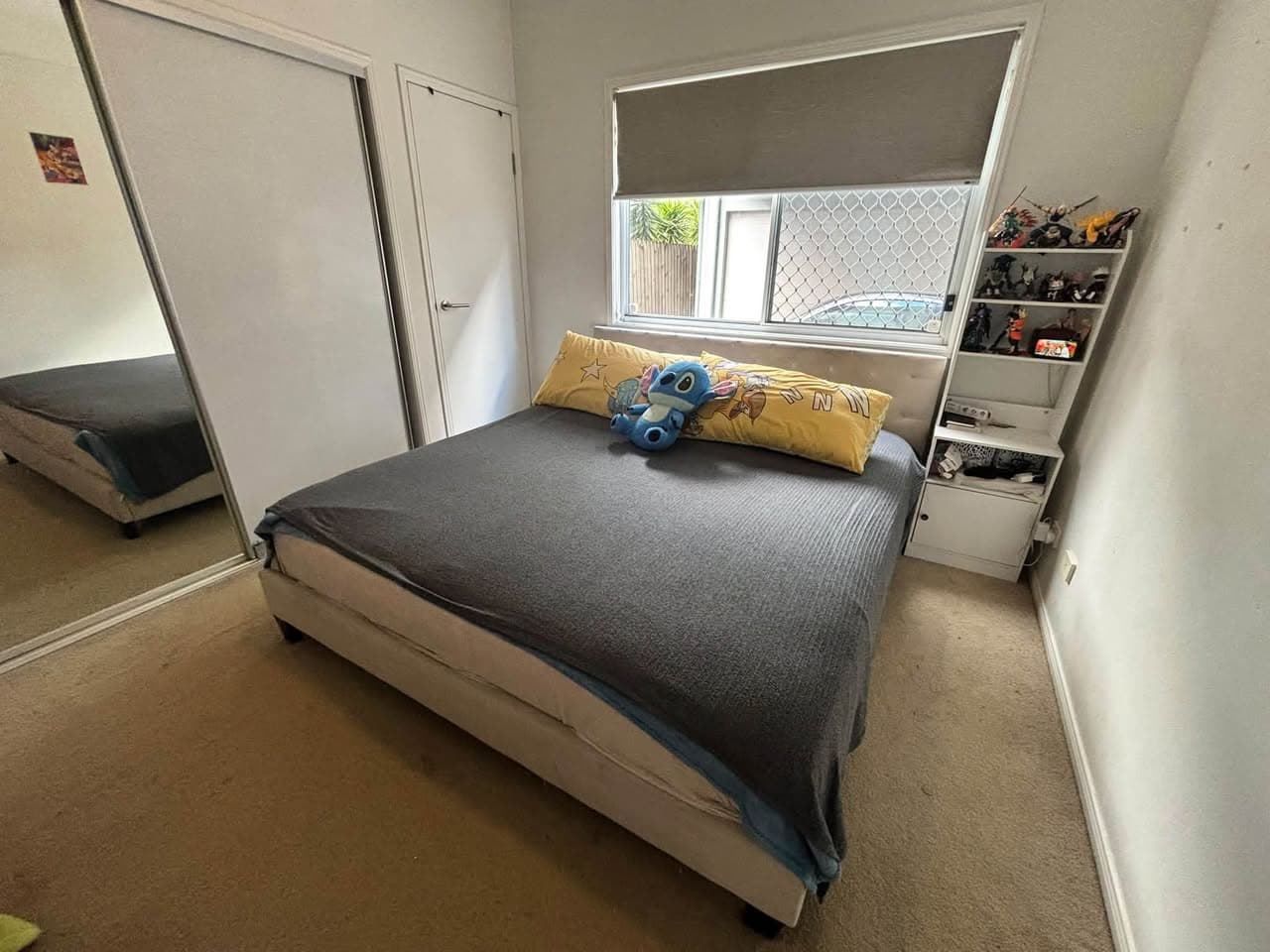Master Room for Couple Available in Fairfield
