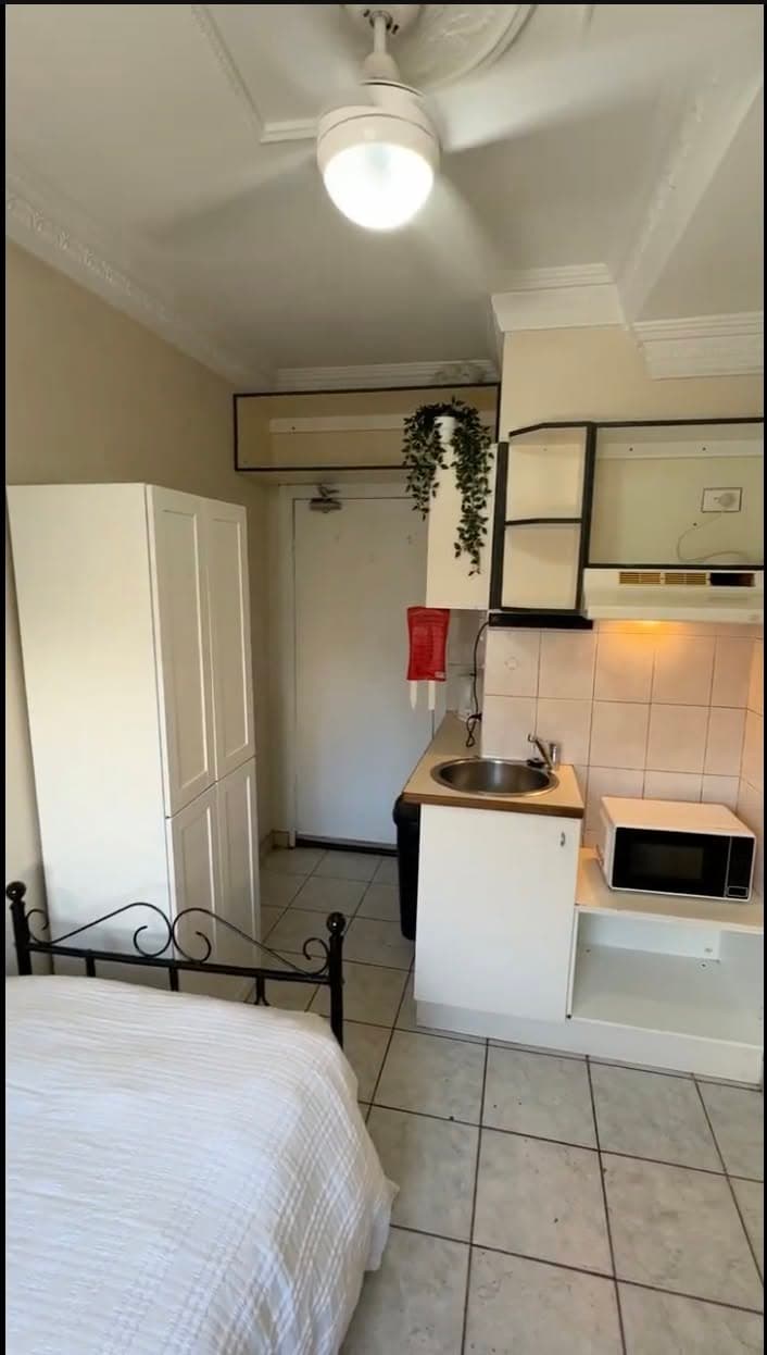 Private Studio Available in Enmore (2)