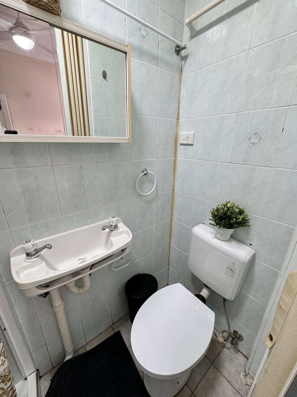 Private Studio Available in Enmore (4)