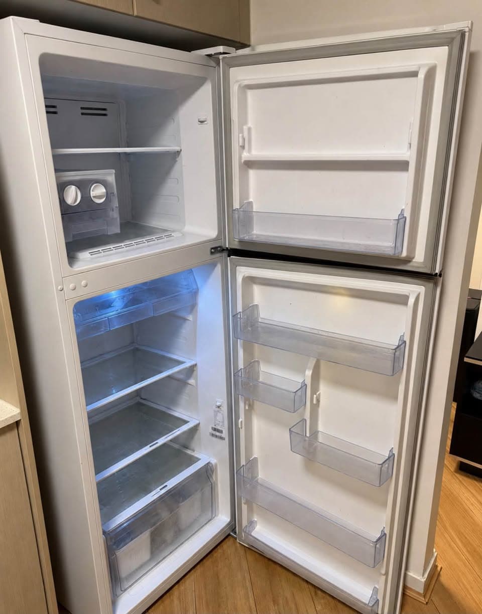 Hisense Refrigerator for Sale - AU$160 (4)