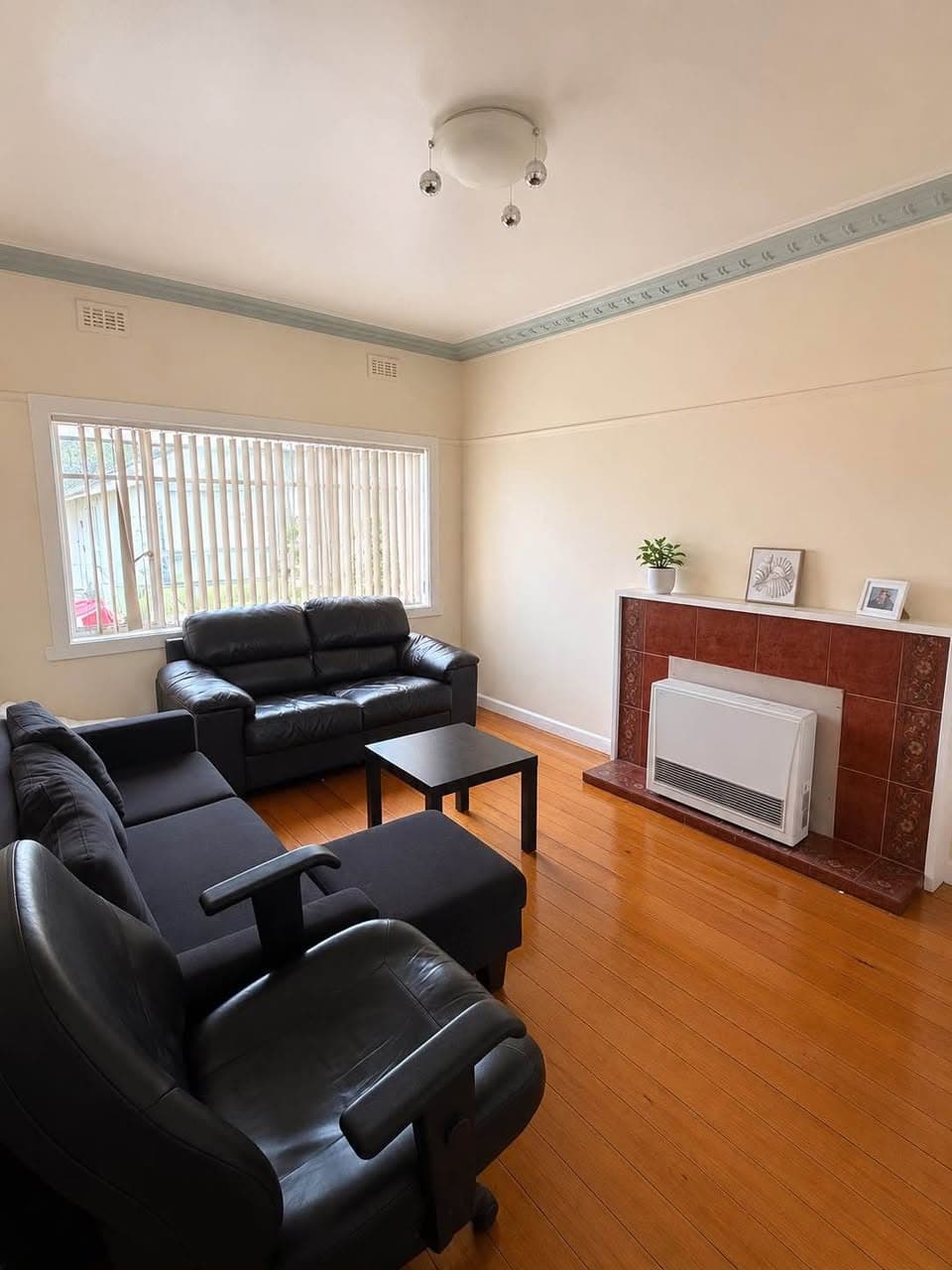 Fully Furnished Room for Rent in Oakleigh East (2)
