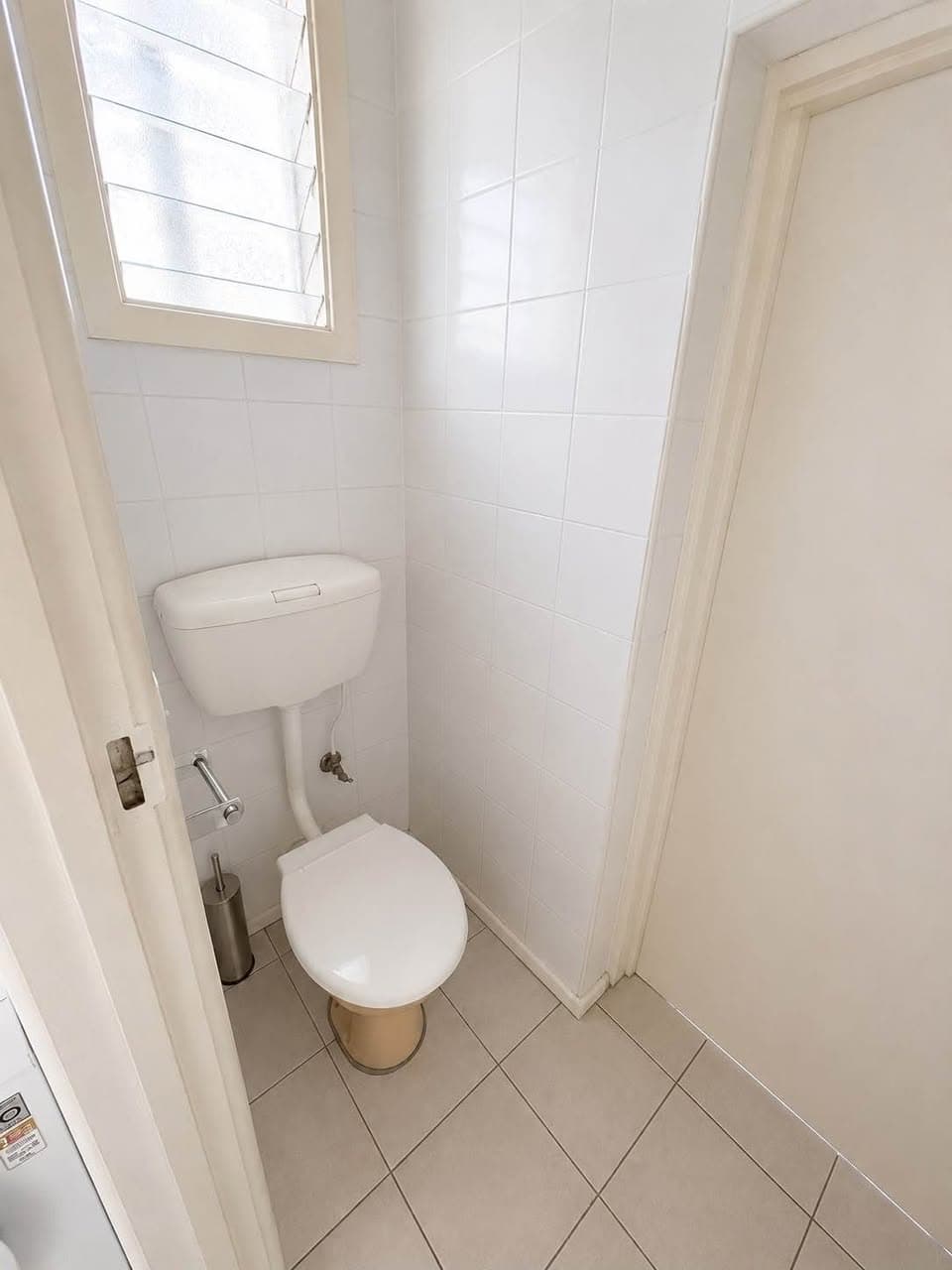 Fully Furnished Room for Rent in Oakleigh East (5)