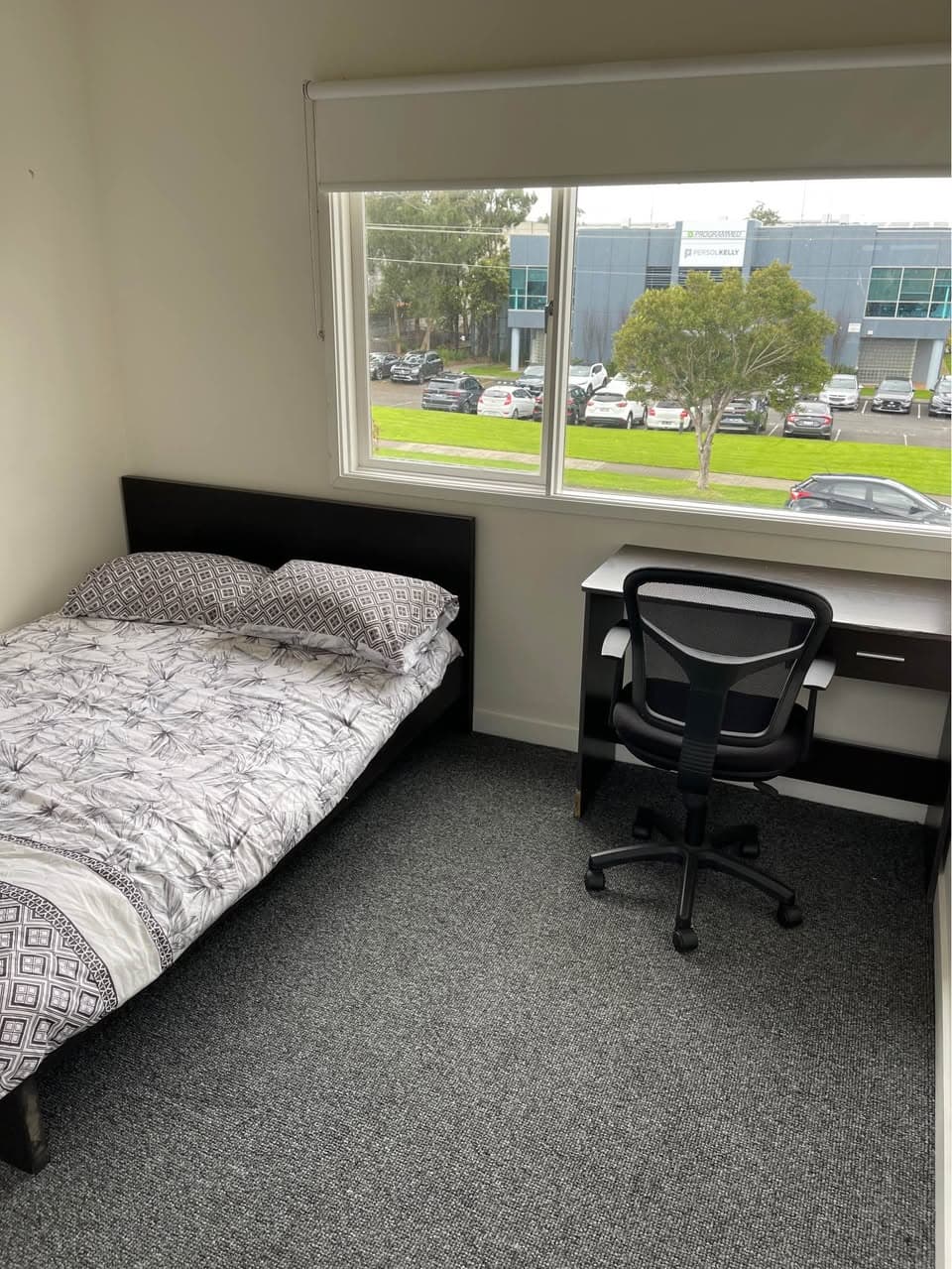 Beautiful Fully Furnished House for Rent Near Monash University (5)