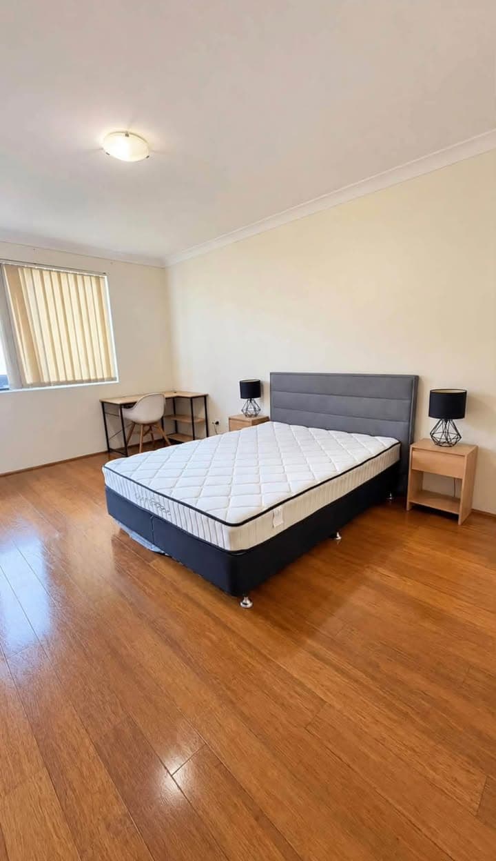 Couple Room Available in Kogarah - $550/week (3)