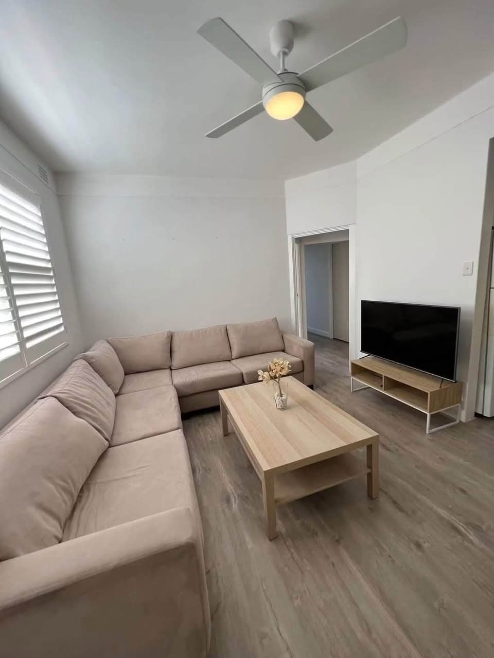 Shared Bedroom Available in Mosman - Girls Only (3)