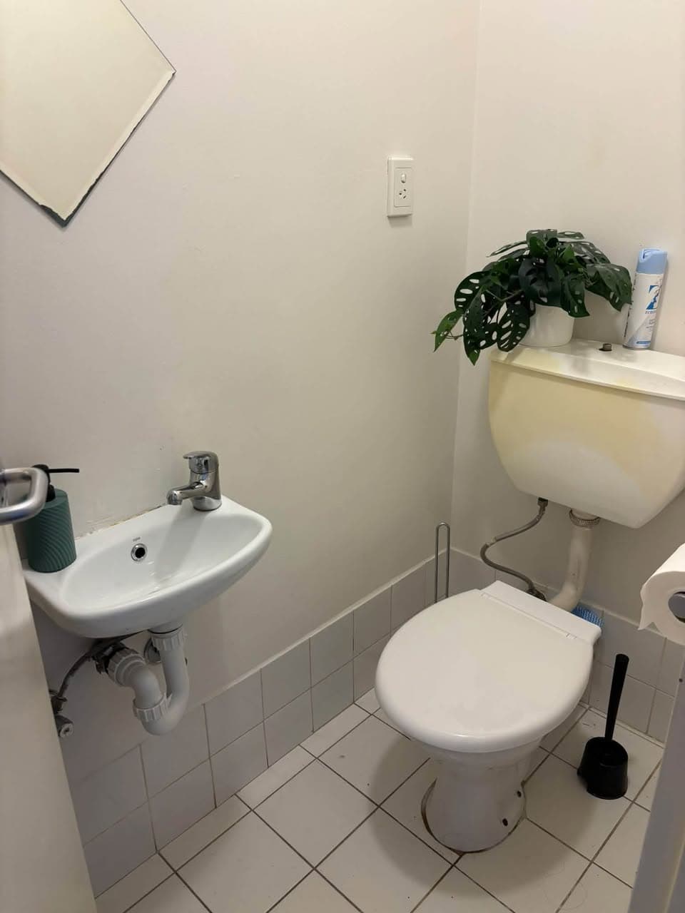 Lease Transfer in Middle Park - $1995/month (4)