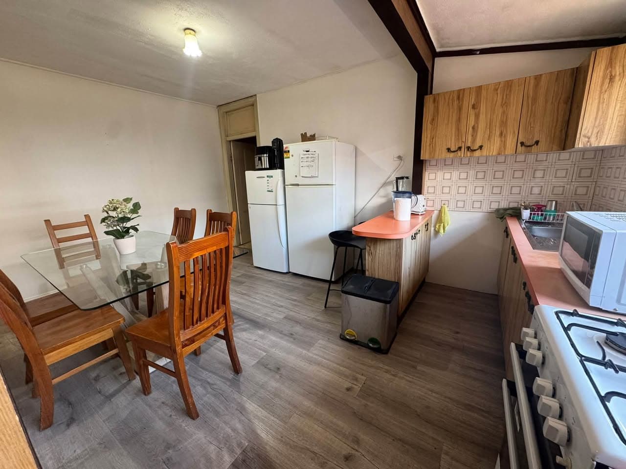 Room Available in Marrickville - $300/week (3)