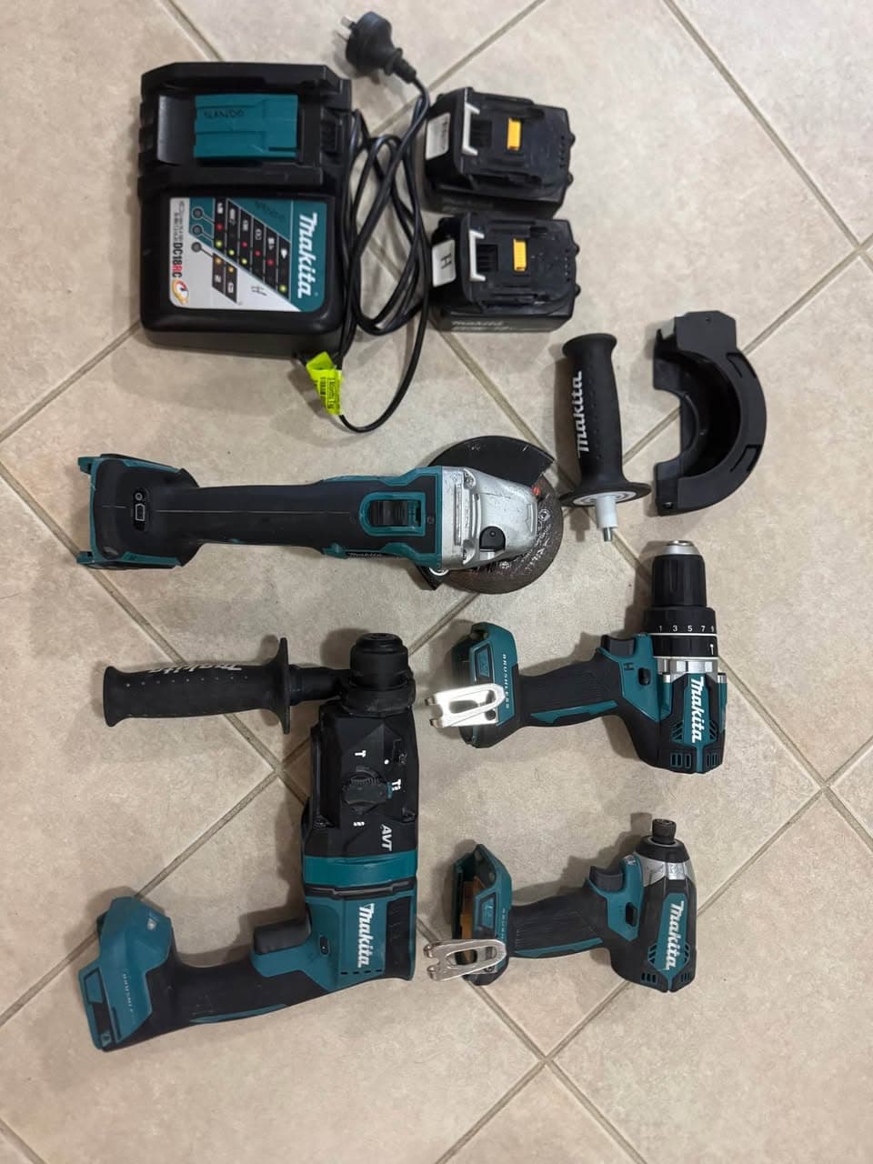 Complete Set of Air Conditioning Tools for Sale (2)
