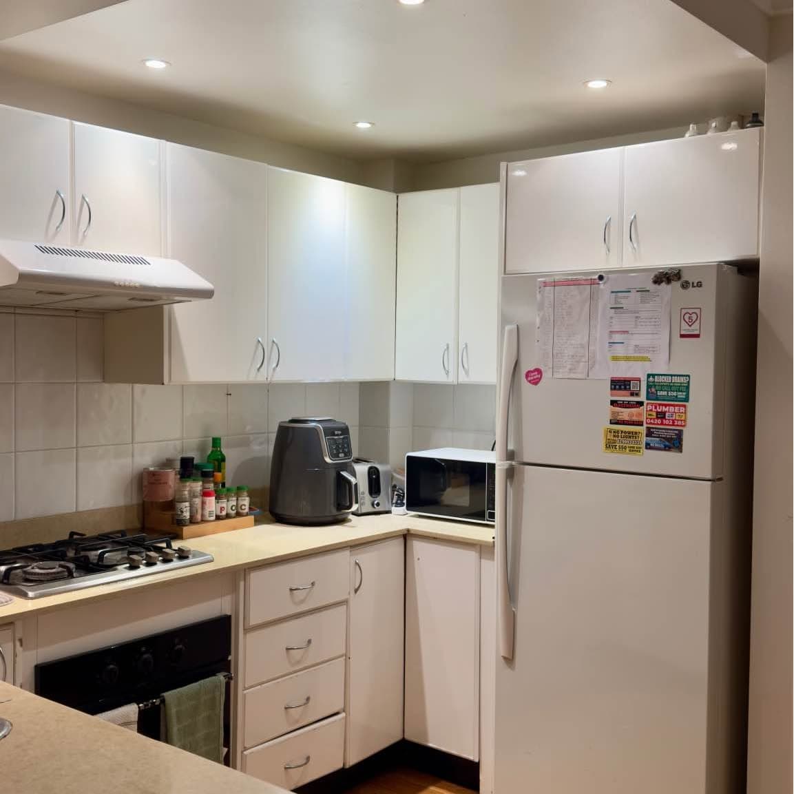 Master Room for Short-Term Rent in Dee Why Beach (3)