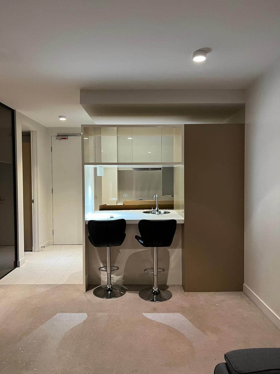 Bed Available in Melbourne CBD for $210/week (2)