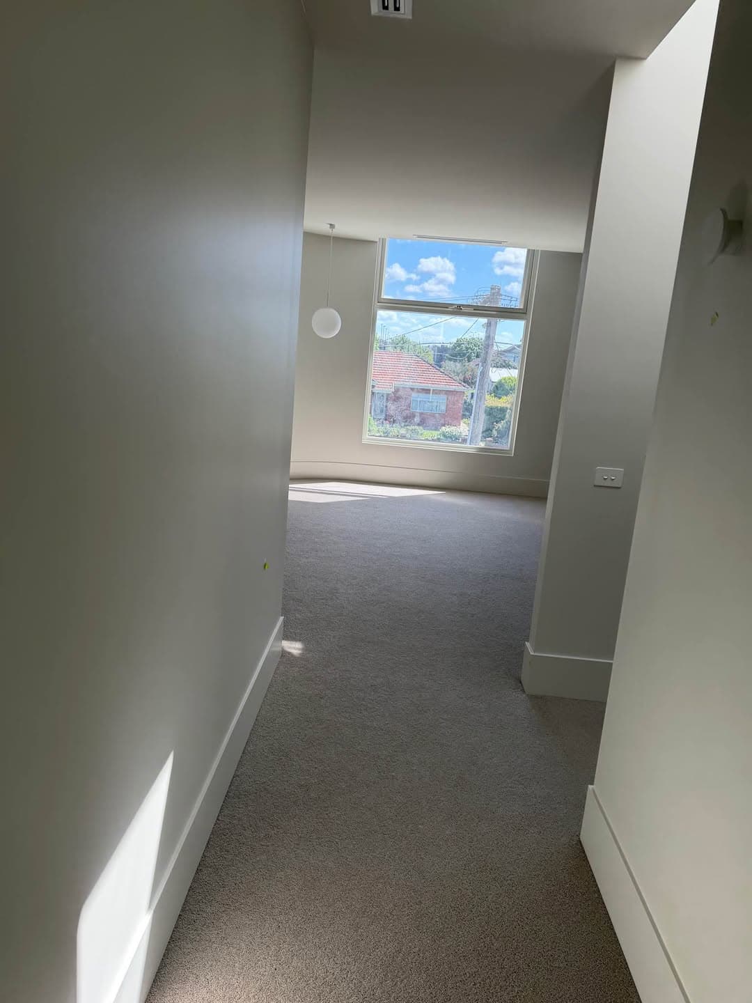 Hiring 2 People for Unpacking Work in Coburg
