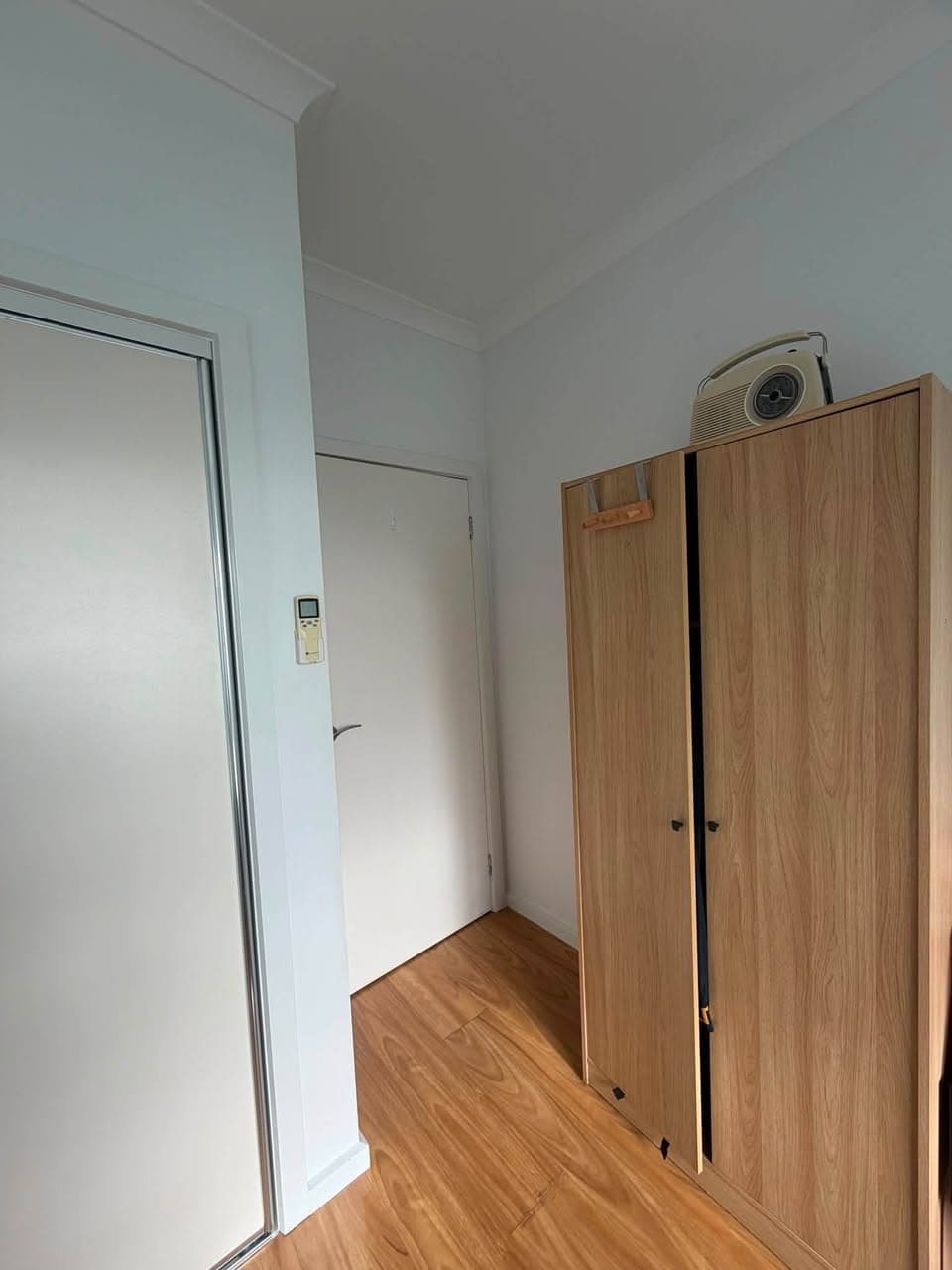 Room for Couple in Sunshine with Private Bathroom