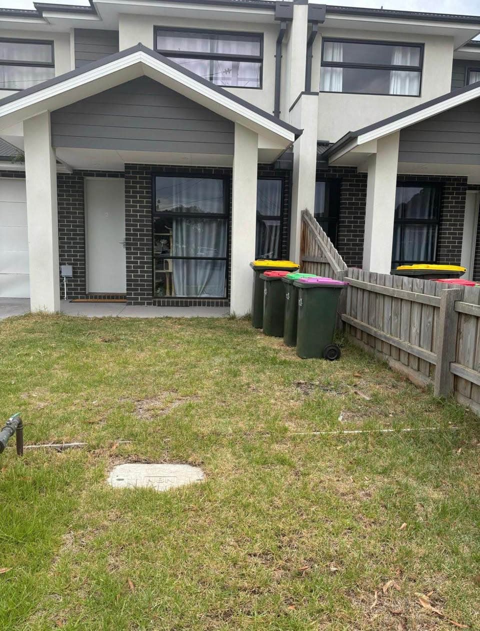 Room available in Laverton (4)