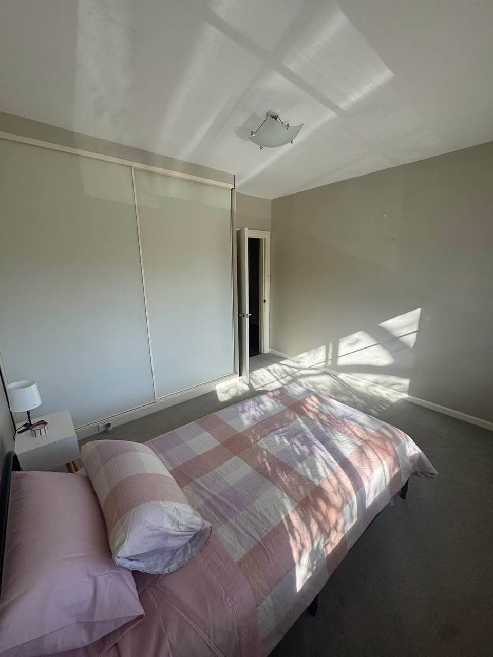 Private Room in St Kilda Available (2)