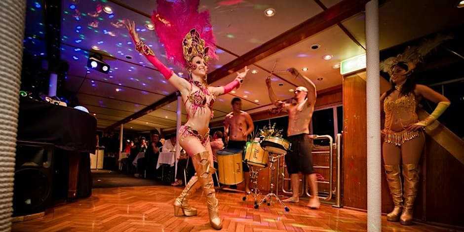 Foto de Cena Crucero Latin Fiesta Especial de Halloween