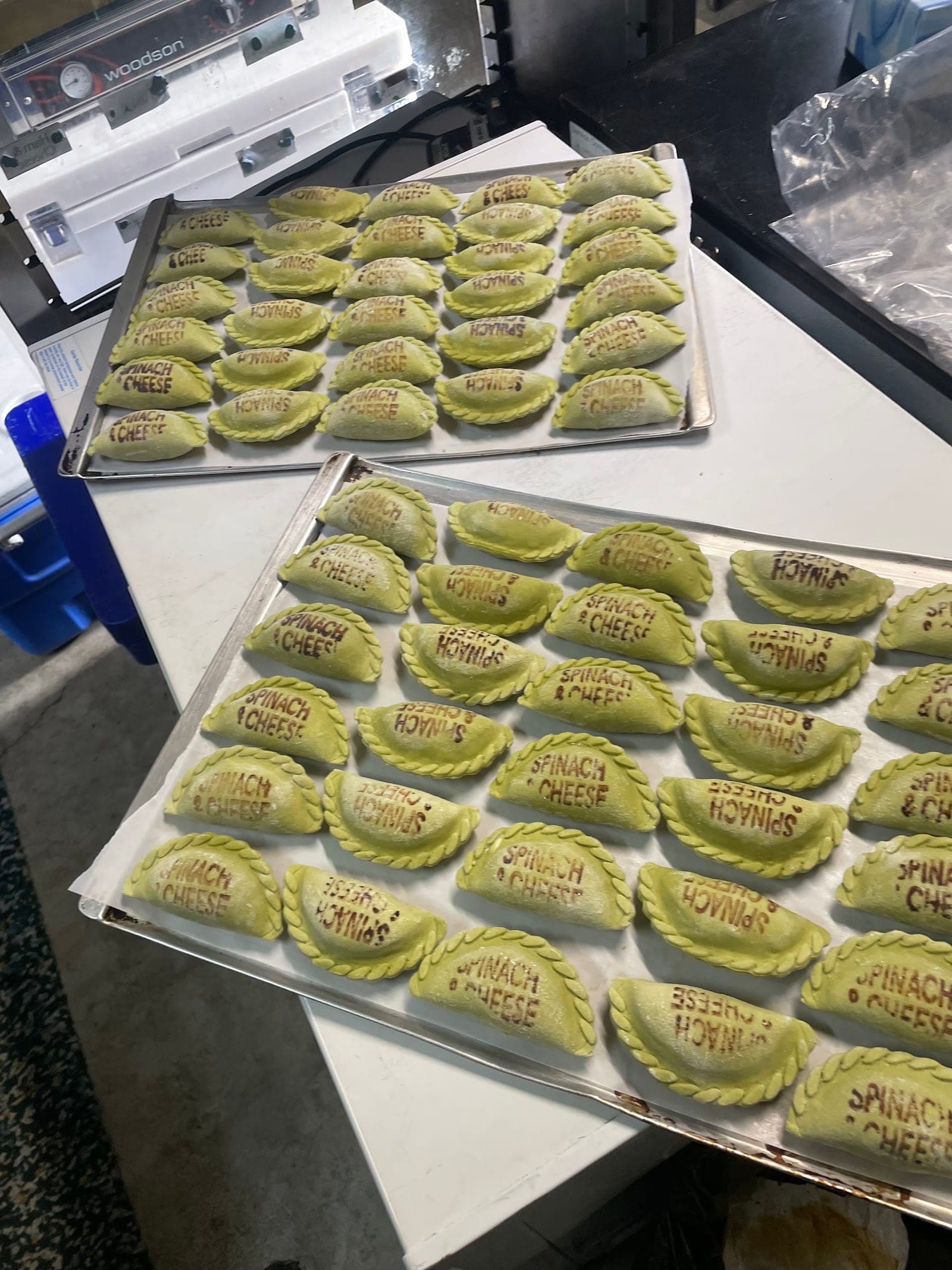 Cholito Empanadas (10)