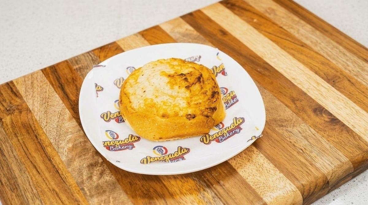 Venezuela Bakery - St Cloud (9)