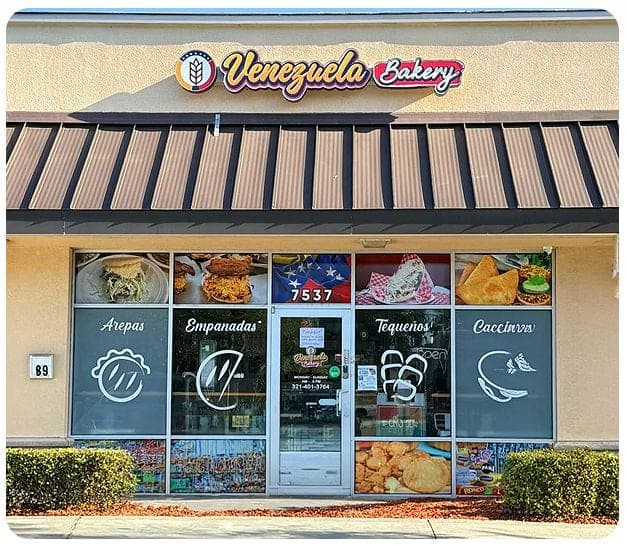 Venezuela Bakery - Davenport (11)