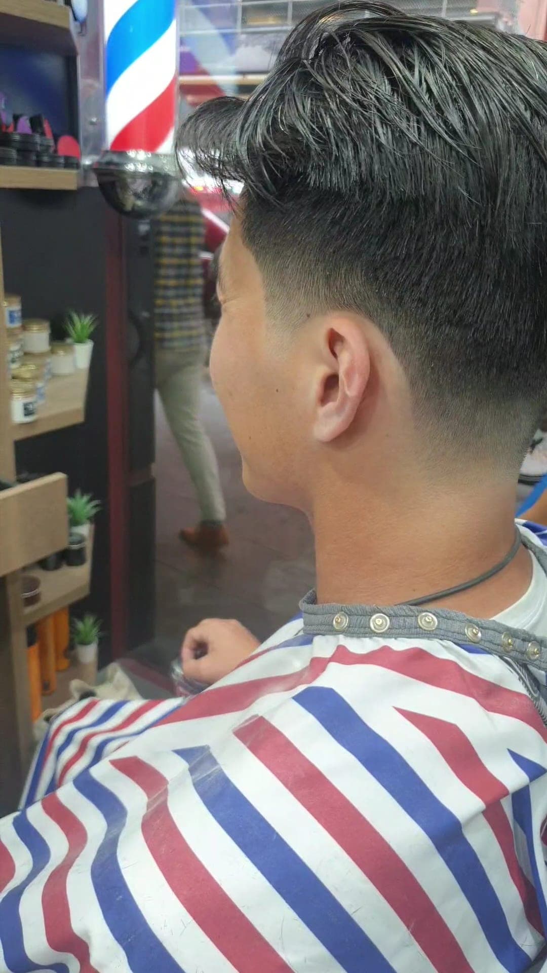 Sydney Bro's barber shop (8)
