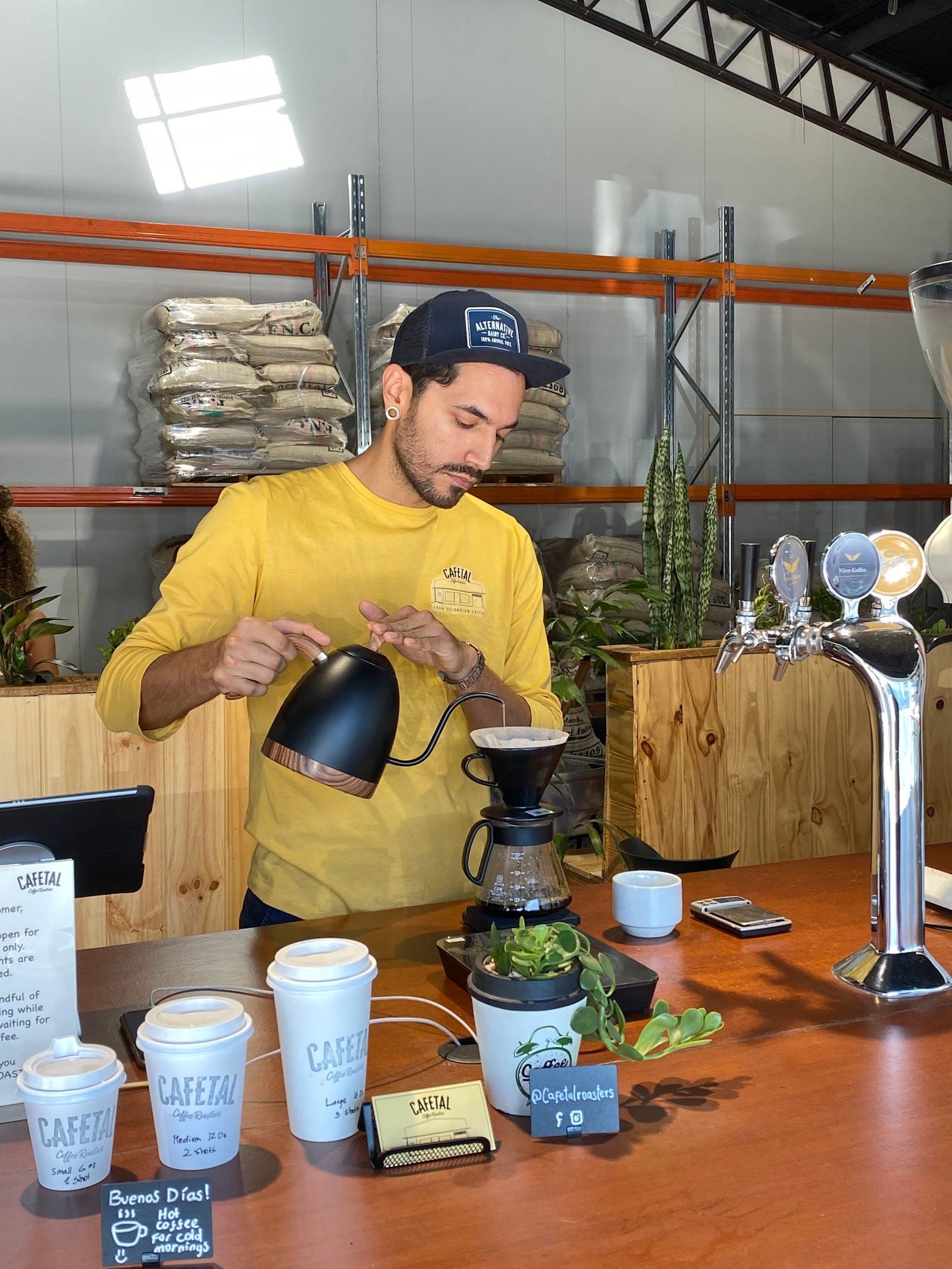 Cafetal Coffee Roasters (5)