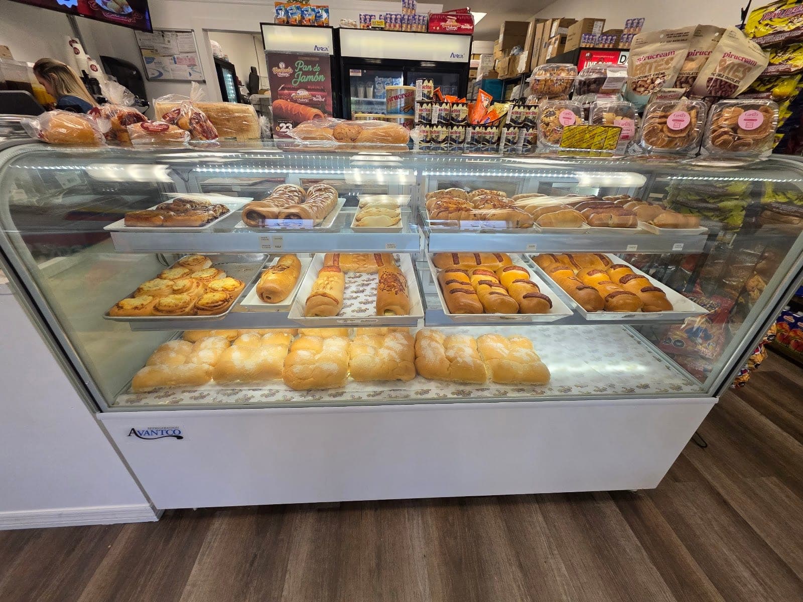 Venezuela Bakery - Davenport (4)