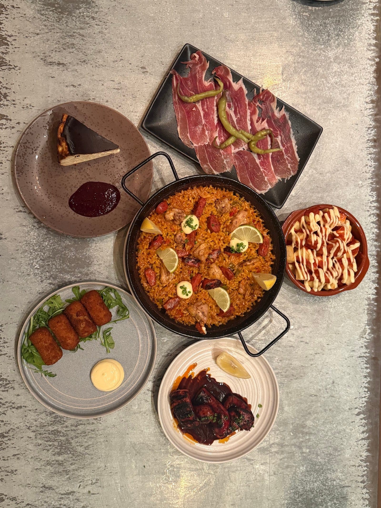 Duende Tapas Bar (5)