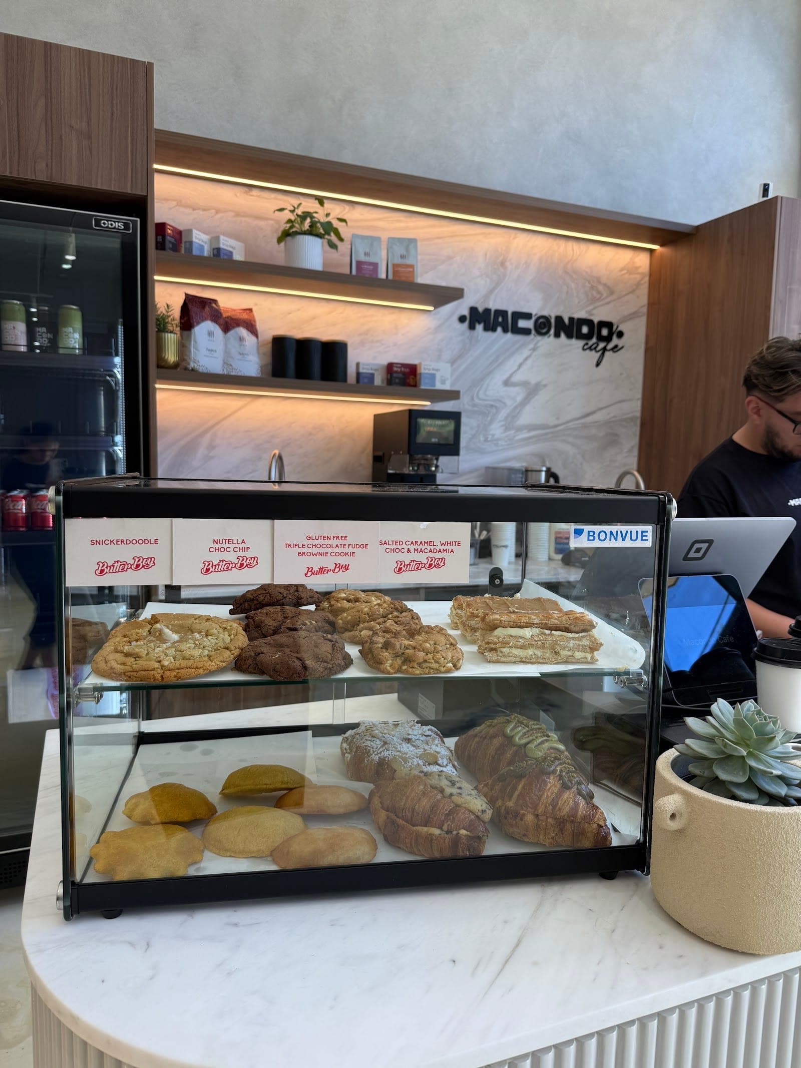 Macondo Cafe (7)