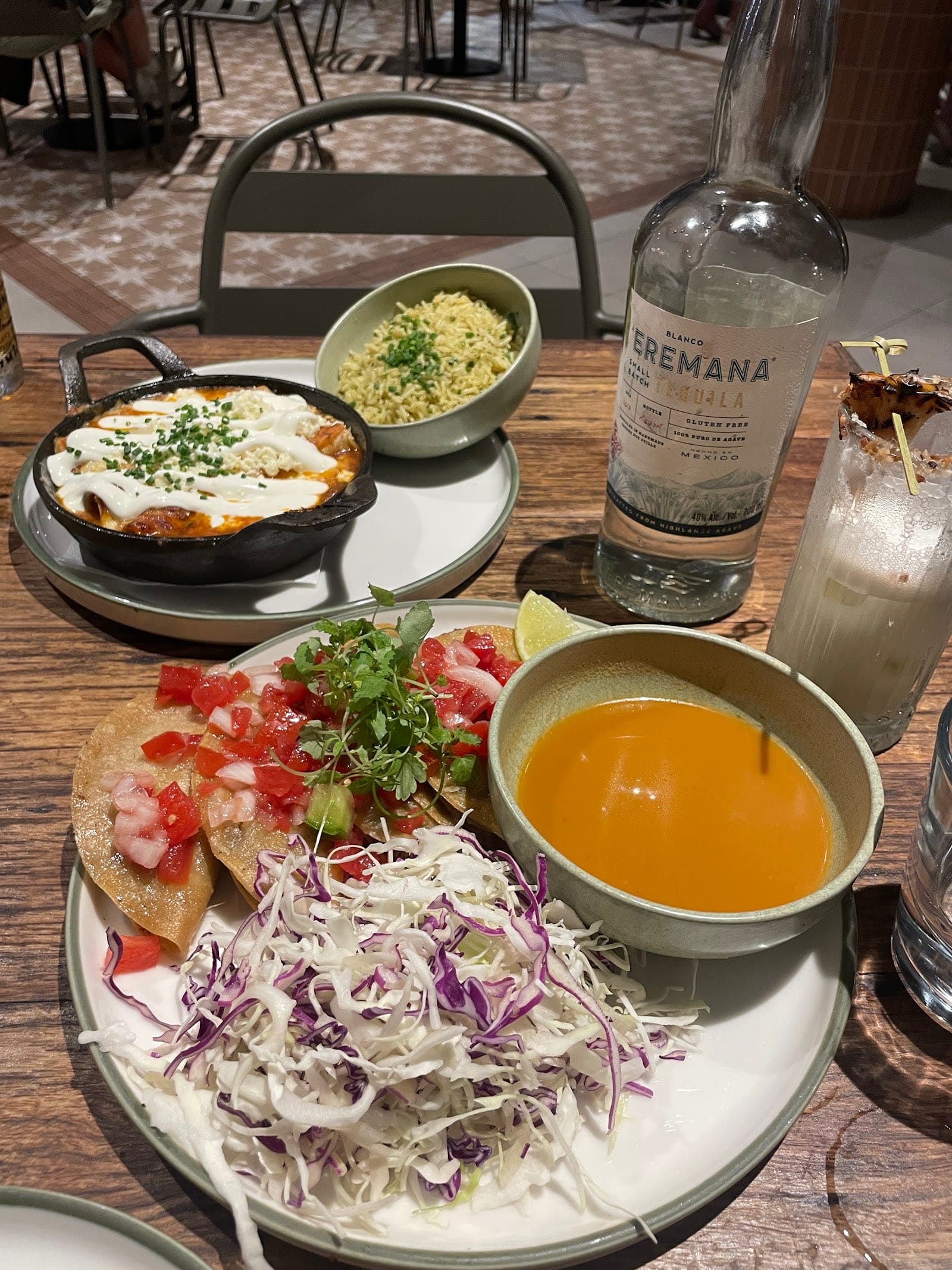 Poca Madre Restaurant (8)
