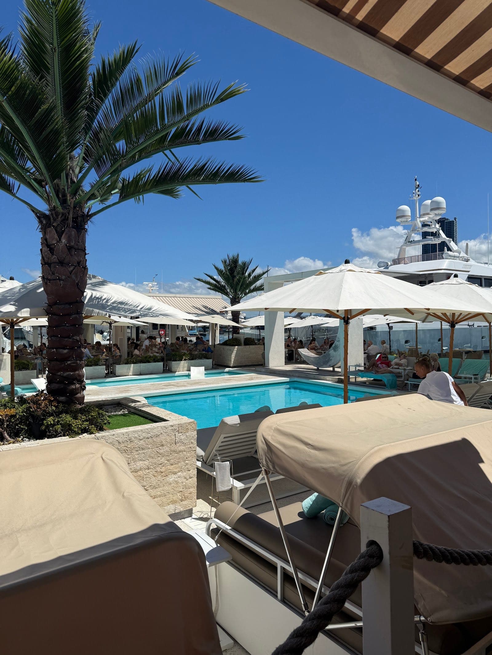 La Luna Beach Club (6)