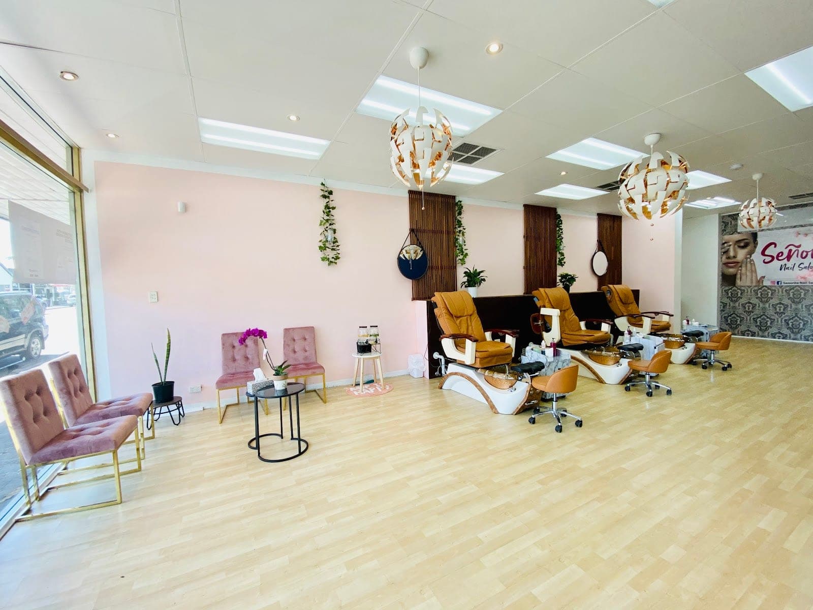 Senorita Nail Salon (10)