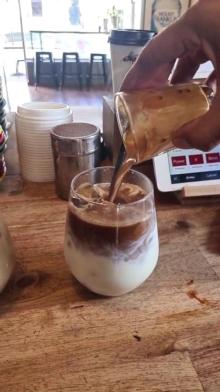 KOM Coffee (7)