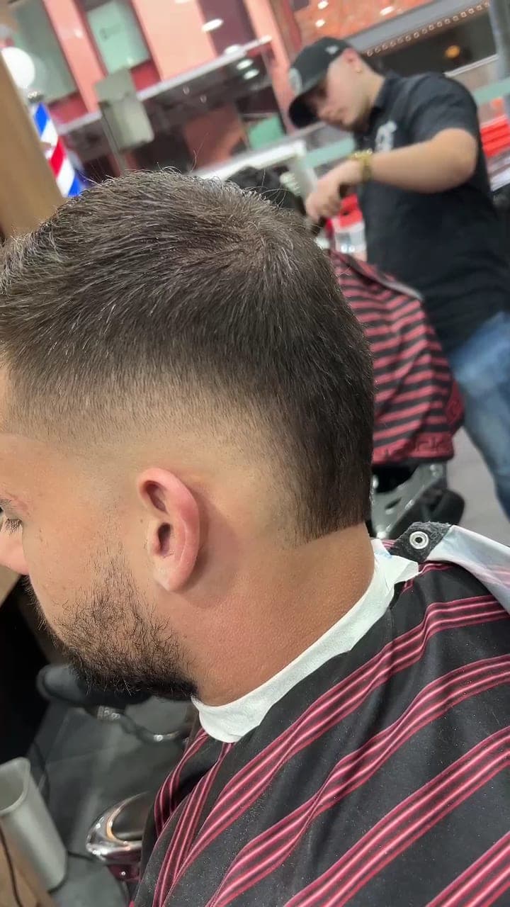 Sydney Bro's barber shop (11)