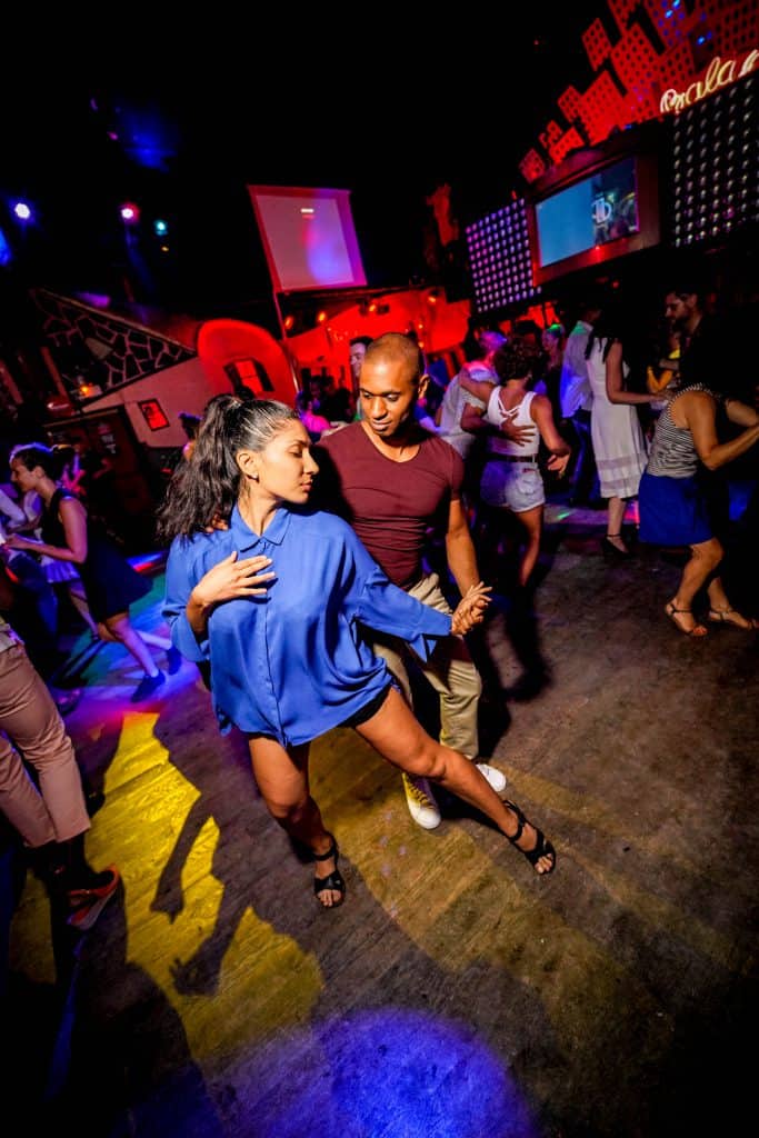 Salsa Republic (2)