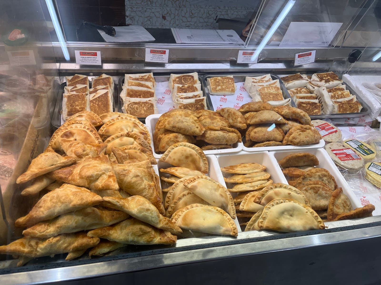 Casa Iberica Deli (2)